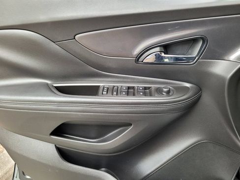 Used 2018 Buick Encore Preferred FWD image 22