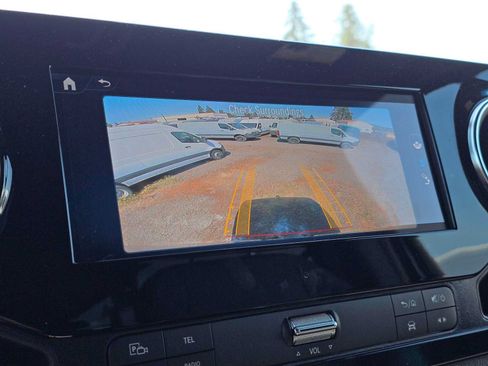 Used 2025 Mercedes-Benz Sprinter 2500 image 31