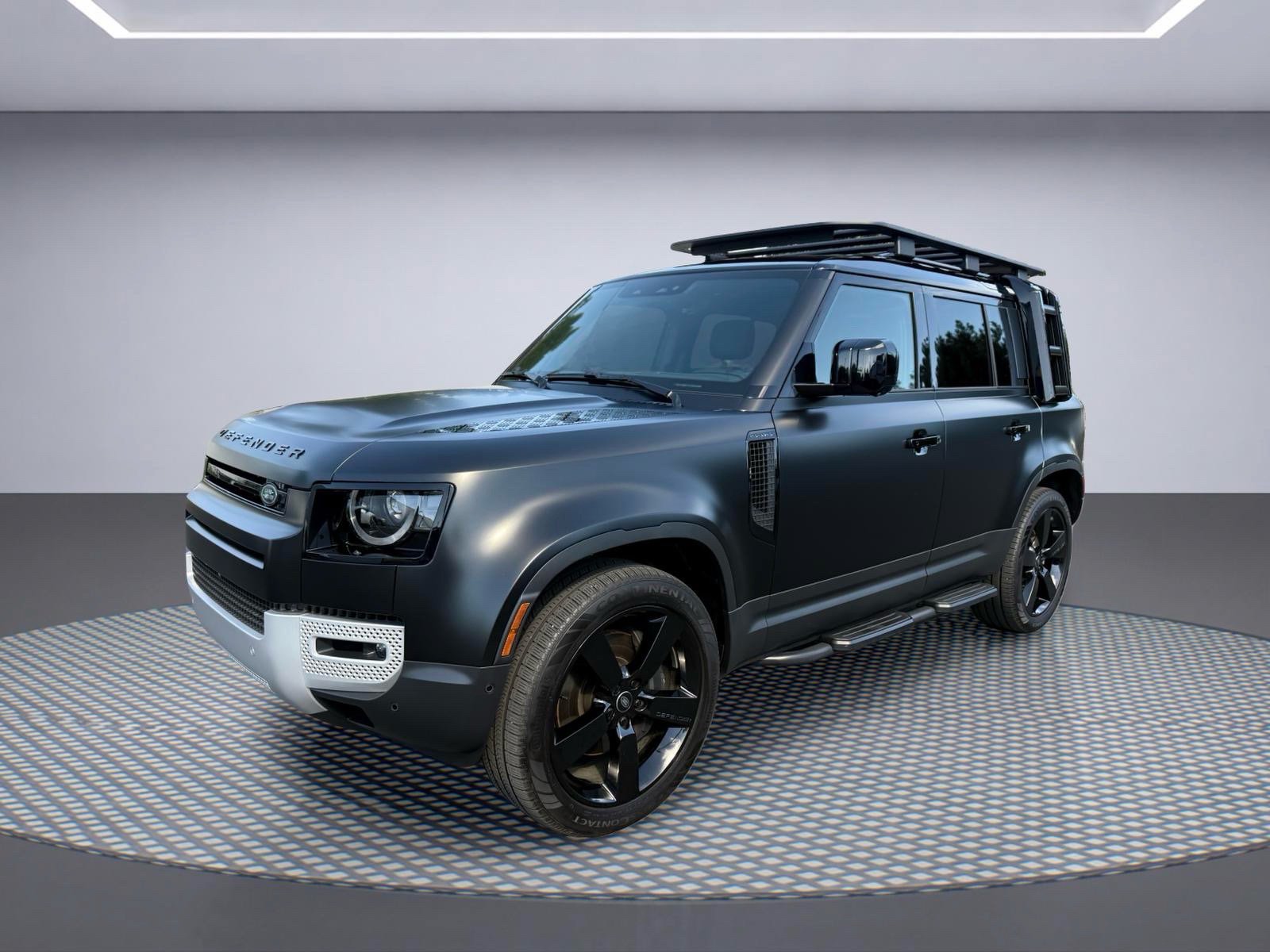 Used 2024 Land Rover Defender 110 S AWD/4WD image 1