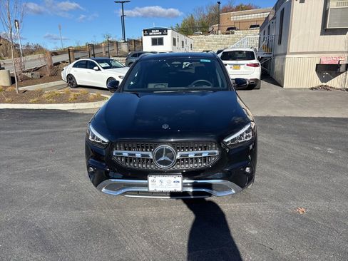 Used 2025 Mercedes-Benz GLA 250 GLA 250 image 3