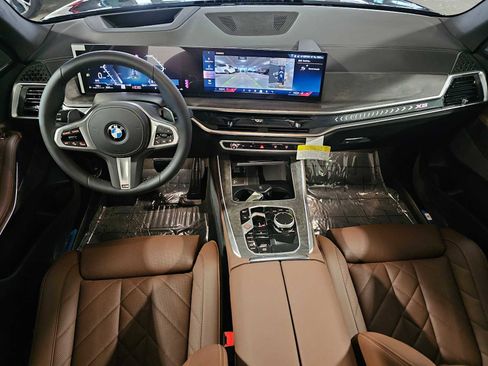 New 2026 BMW X5 xDrive40i w/ M Sport Package image 10