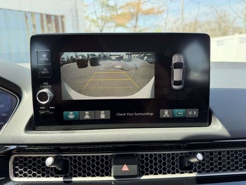 Used 2022 Honda Civic Touring image 31