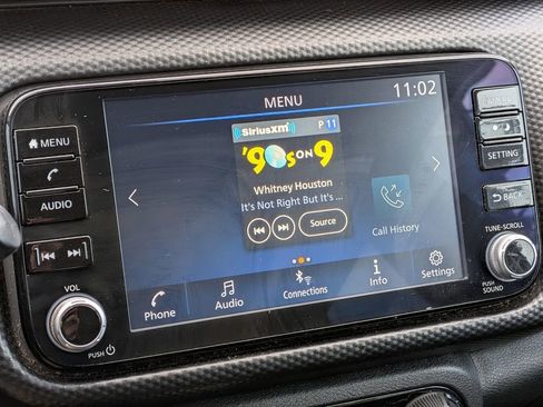 Used 2022 Nissan Kicks SV image 17