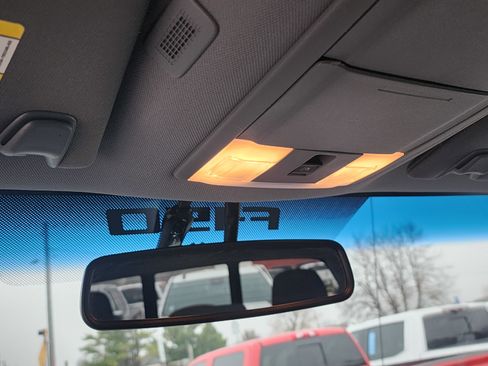 Used 2012 Ford F150 XLT w/ XLT Chrome Pkg image 14