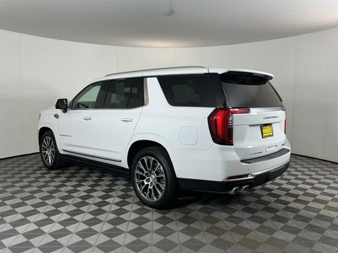 Used 2026 GMC Yukon Denali w/ Denali Reserve Package AWD/4WD image 6