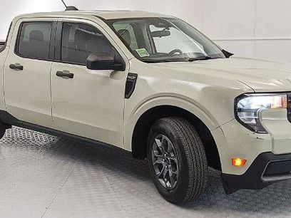 Certified 2025 Ford Maverick XLT w/ Equipment Group 302A