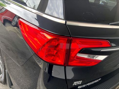 Used 2022 Honda Odyssey Touring image 28