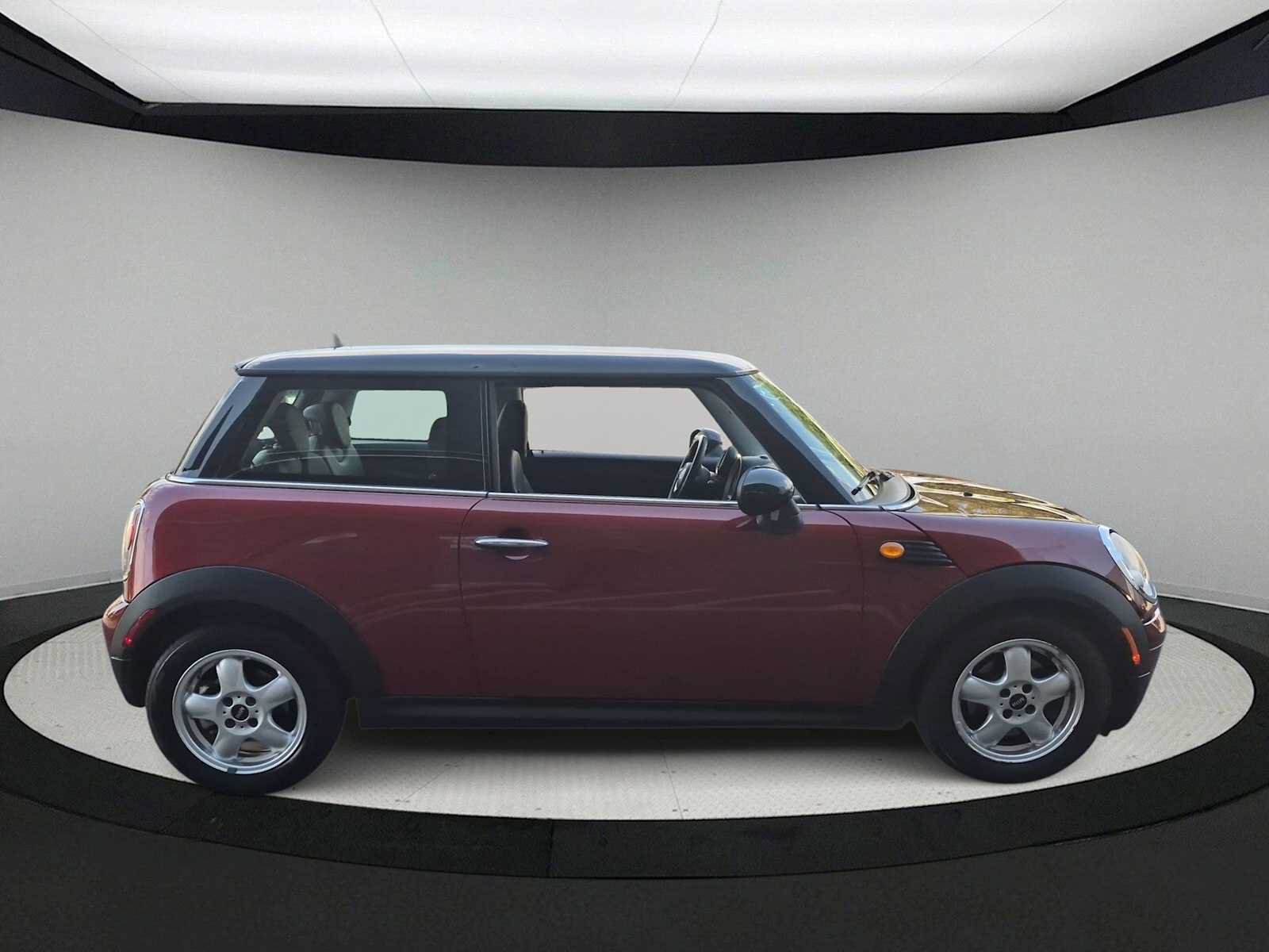 Used 2009 MINI Cooper Hardtop FWD image 9