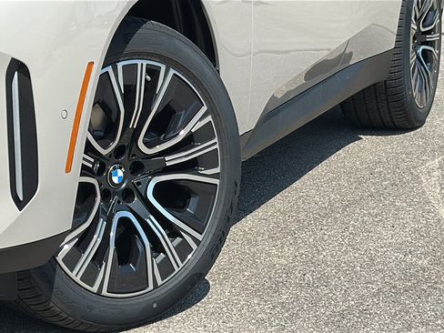 New 2026 BMW X3 xDrive30 w/ Premium Package image 3