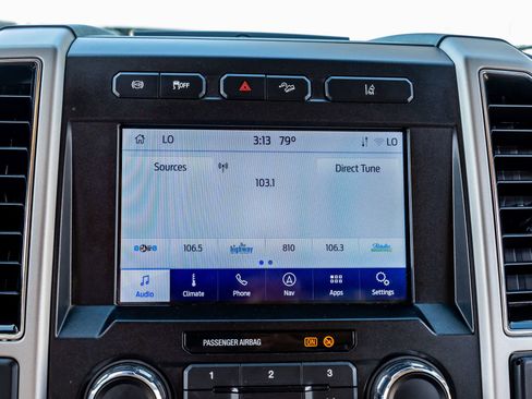 Used 2020 Ford F350 Lariat w/ Lariat Ultimate Package image 25