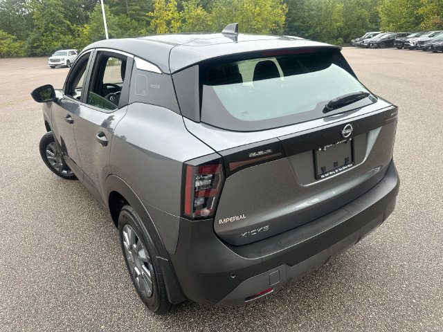 Used 2025 Nissan Kicks S FWD image 6