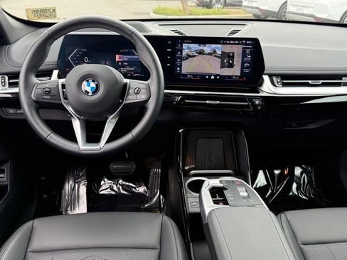 Used 2025 BMW X1 xDrive28i w/ Technology Package image 31
