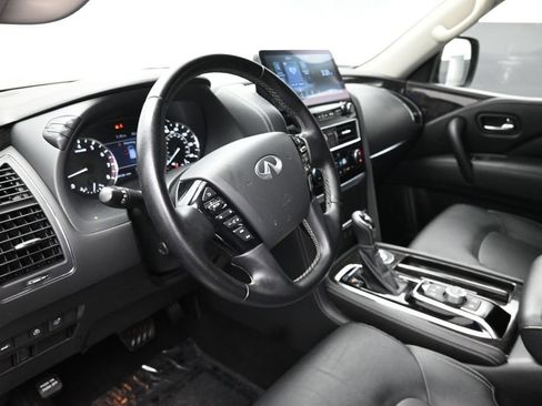 Used 2024 INFINITI QX80 Luxe RWD image 22