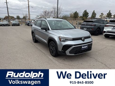 New 2026 Volkswagen Taos S image 7