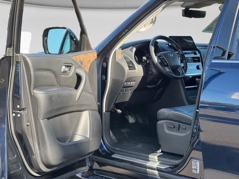 Used 2024 INFINITI QX80 Premium Select w/ Cargo Package AWD/4WD image 9