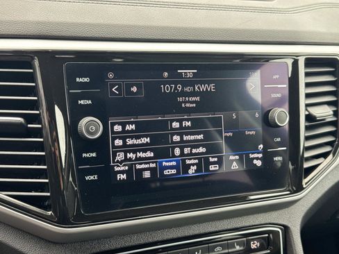 Used 2022 Volkswagen Atlas SE w/ Black Wheel Package image 14