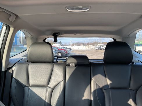 Used 2020 Subaru Forester Limited image 12