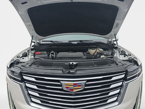 Used 2024 Cadillac Escalade Premium Luxury Platinum w/ LPO, Floor Liner Package AWD/4WD image 24