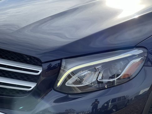 Certified 2018 Mercedes-Benz GLC 300 4MATIC image 7