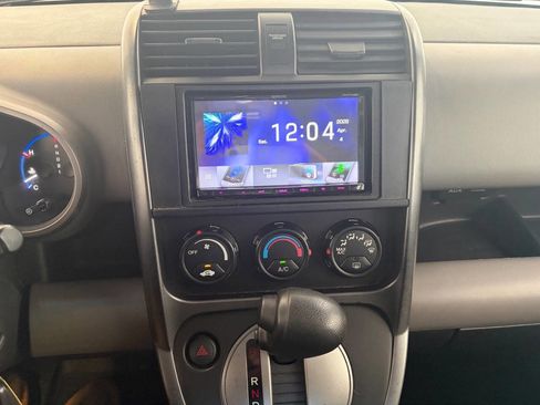 Used 2010 Honda Element EX image 22