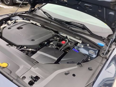 Used 2023 Volvo S90 B6 Ultimate image 11