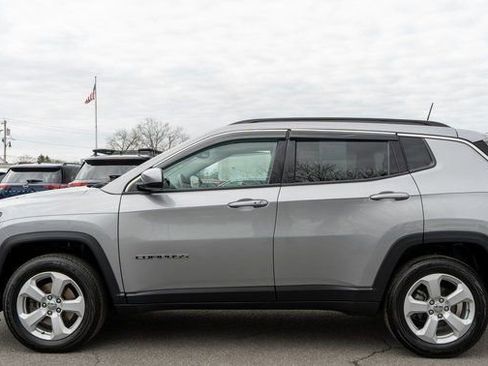 Used 2021 Jeep Compass Latitude w/ Convenience Group AWD/4WD image 9