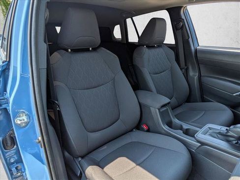 Used 2026 Toyota Corolla Cross LE w/ Moonroof Package FWD image 20