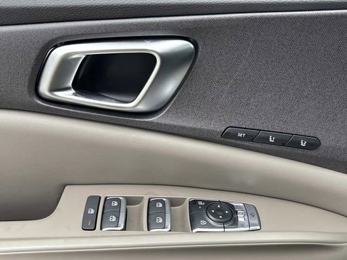 New 2026 Kia Carnival SX image 25