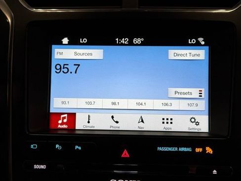 Certified 2018 Ford Explorer Limited w/ Equipment Group 301A FWD image 26