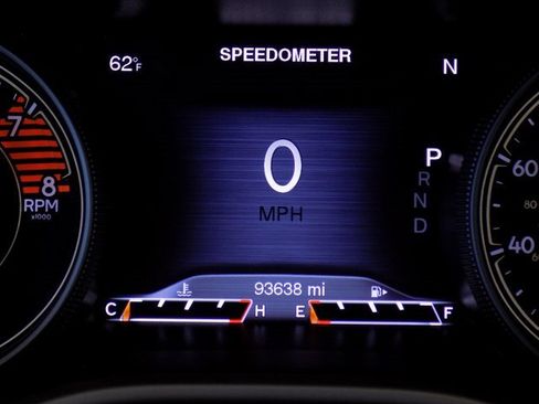 Certified 2018 Jeep Cherokee Limited w/ Technology Group image 16