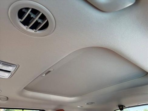 New 2026 Kia Carnival SX FWD image 16