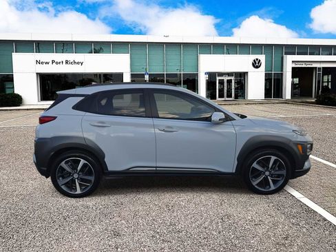 Used 2019 Hyundai Kona Limited image 9