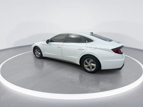 Used 2021 Hyundai Sonata SE w/ Cargo Package FWD image 6