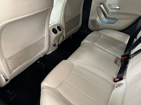 Used 2022 Mercedes-Benz A 220 image 4