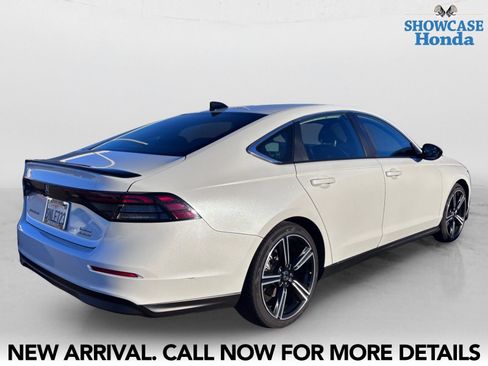 Used 2024 Honda Accord Sport image 5