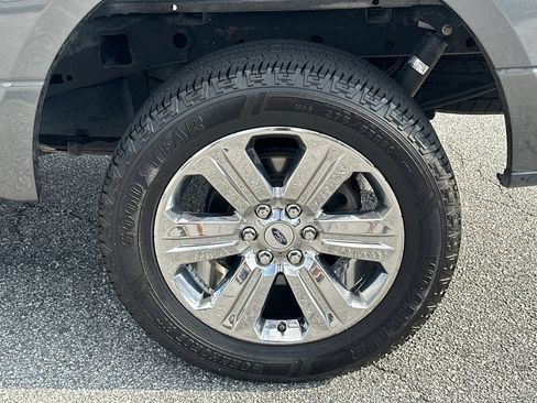 Certified 2018 Ford F150 XLT w/ Equipment Group 302A Luxury AWD/4WD image 21