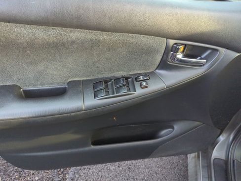 Used 2007 Toyota Corolla S image 8