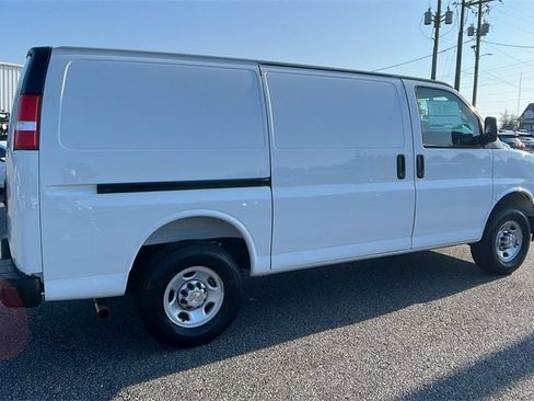 New 2025 Chevrolet Express 2500 w/ Communications Package image 5