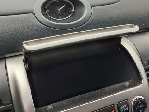 Used 2003 INFINITI G35 Coupe w/ Premium Pkg RWD image 21