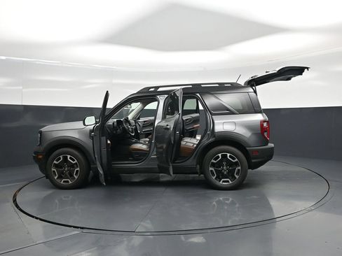 Used 2022 Ford Bronco Sport Outer Banks w/ Tech Package AWD/4WD image 36