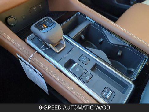 New 2026 Nissan Pathfinder Platinum w/ Cargo Package image 16