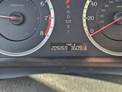 Used 2012 Honda Accord LX image 23