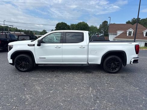 Used 2022 GMC Sierra 1500 Elevation w/ X31 Off-Road Package AWD/4WD image 4
