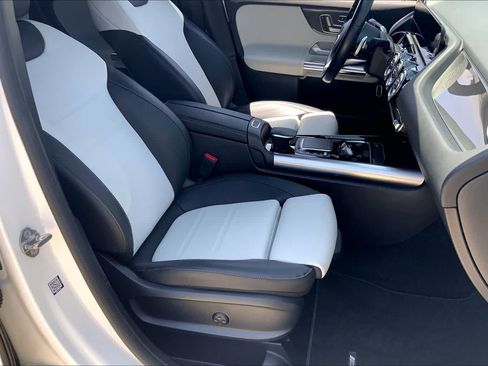 Used 2022 Mercedes-Benz GLA 45 AMG 4MATIC image 9