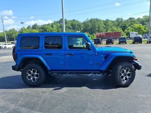 Used 2022 Jeep Wrangler Unlimited Rubicon w/ LED Lighting Group AWD/4WD image 2