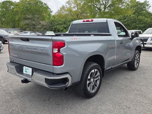 Used 2025 Chevrolet Silverado 1500 W/T w/ Trailering Package image 9