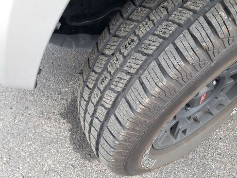 Used 2023 Toyota 4Runner TRD Off-Road Premium image 28