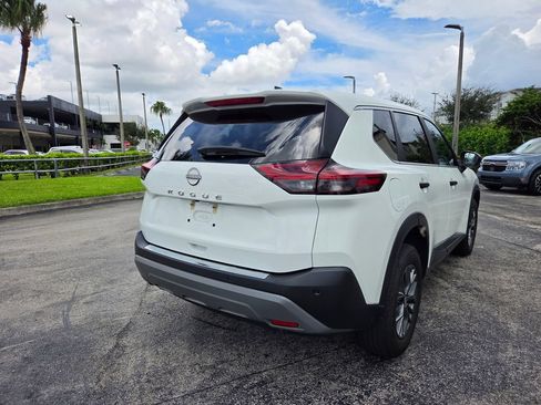 Used 2023 Nissan Rogue S FWD image 8