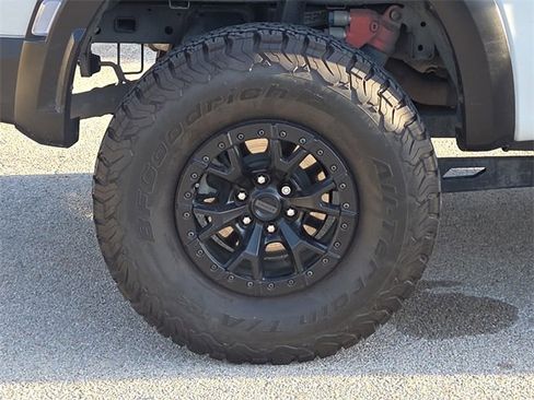 Used 2024 Ford F150 Raptor image 19