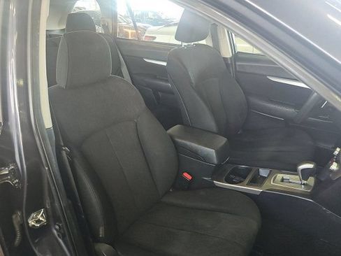 Used 2013 Subaru Outback 2.5i AWD/4WD image 11